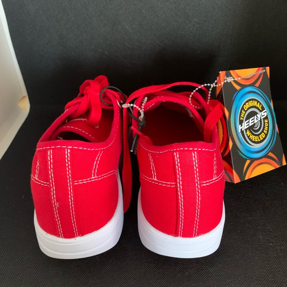 NWT- HEELYS THE ORIGINAL - Red Roller Shoes with White Soles - Picture 5 of 14